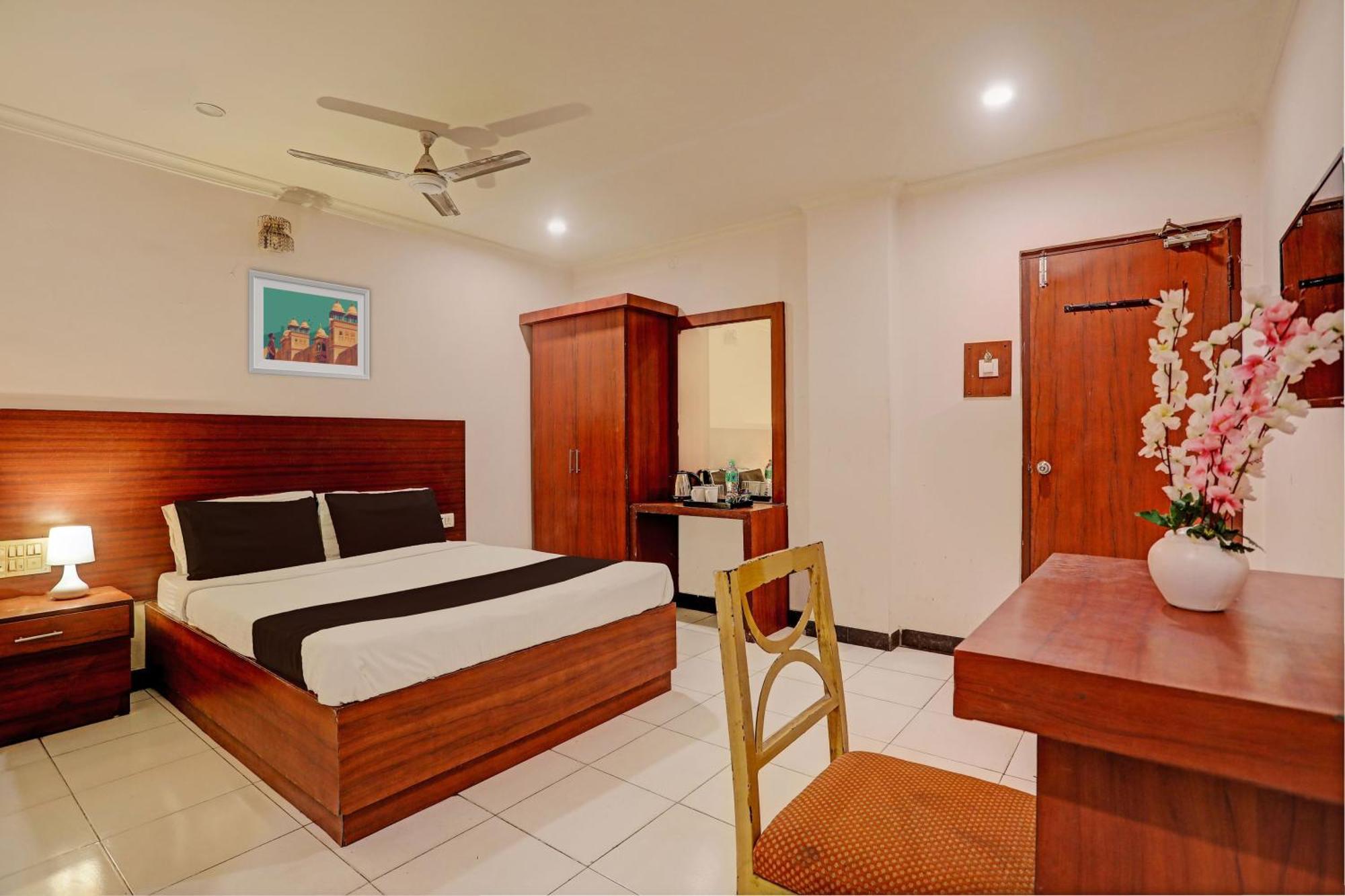 Hotel O 14726 Hotel Vaishnavi Park Secundurabad Exteriör bild
