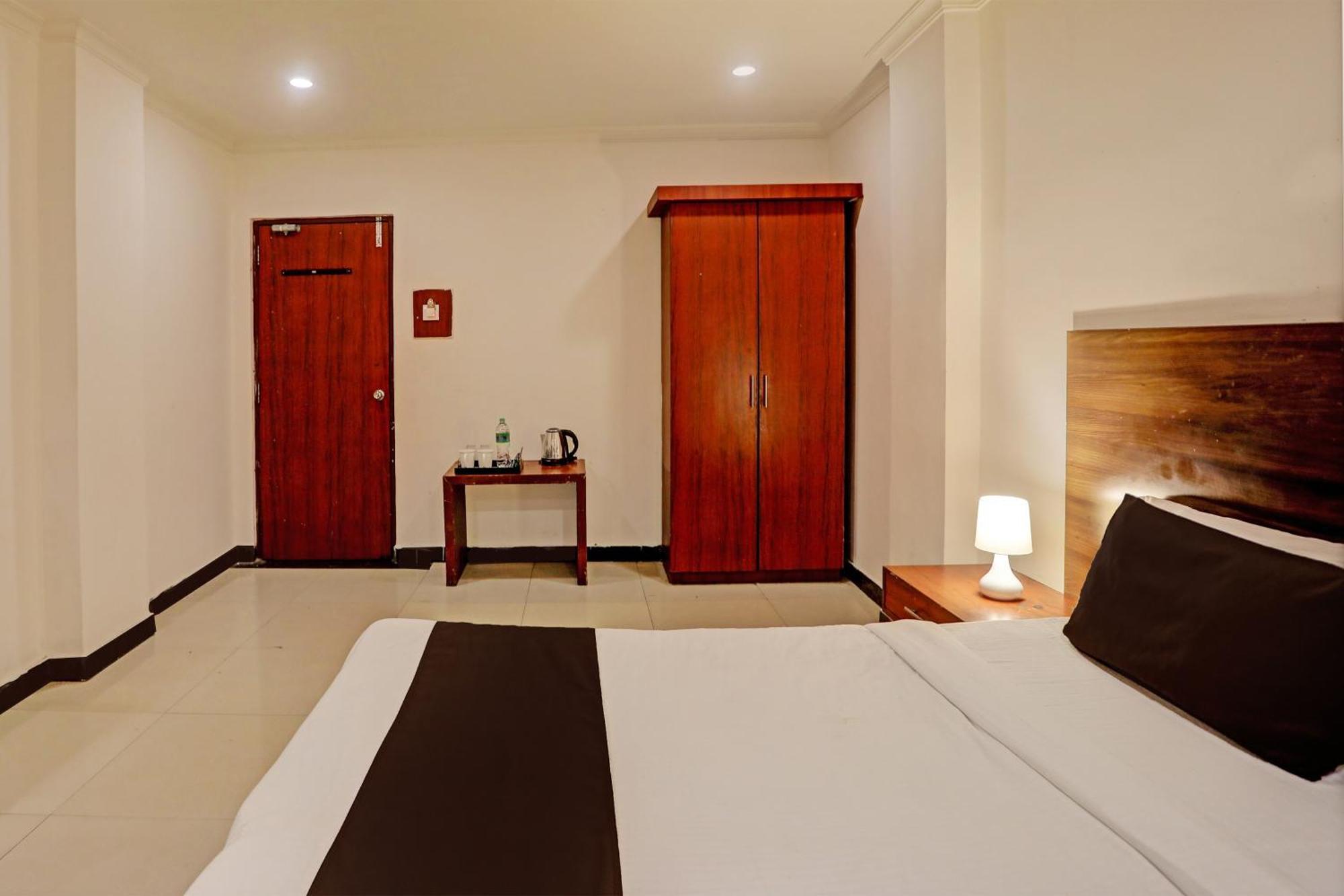 Hotel O 14726 Hotel Vaishnavi Park Secundurabad Exteriör bild